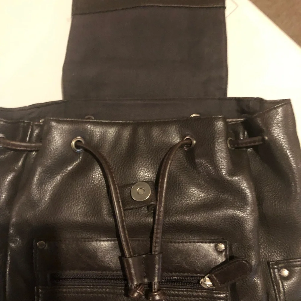 Backpack, small - Picture 3 of 4